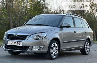 Універсал Skoda Fabia 2011 в Івано-Франківську