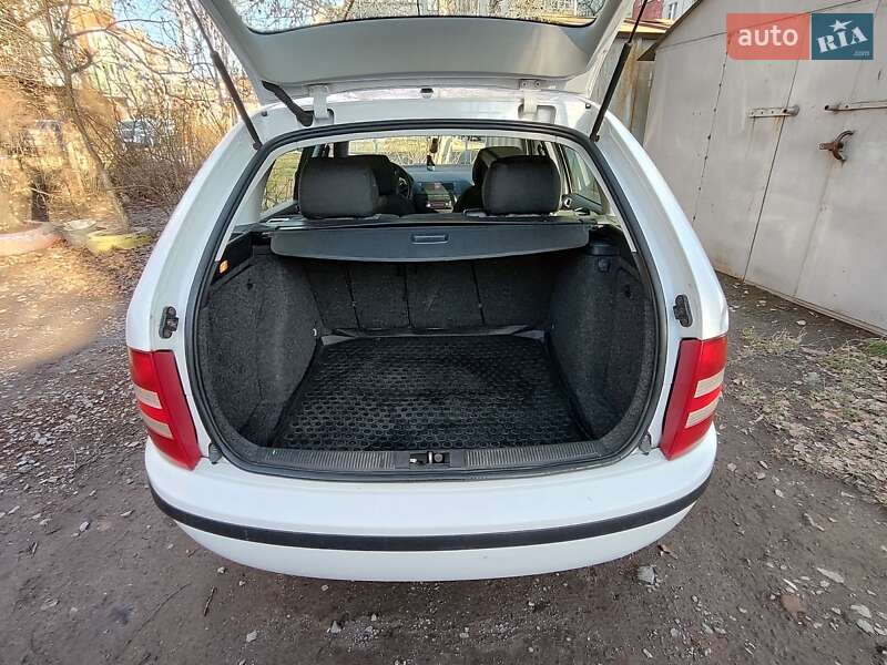 Універсал Skoda Fabia 2007 в Вінниці