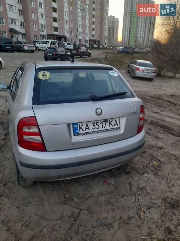 Седан Skoda Fabia 2001 в Киеве фото 2 Седан Skoda Fabia 2001 в Киеве