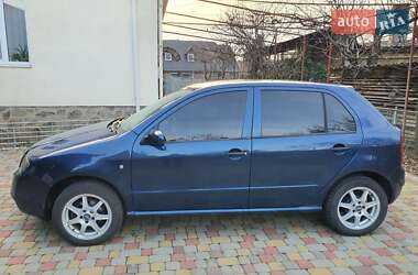 Хэтчбек Skoda Fabia 2000 в 