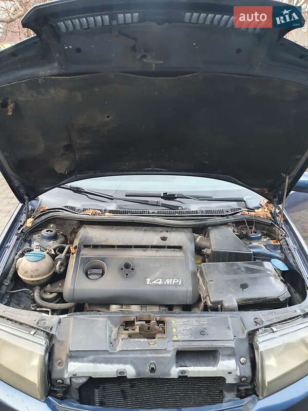 Хэтчбек Skoda Fabia 2000 в Ужгороде