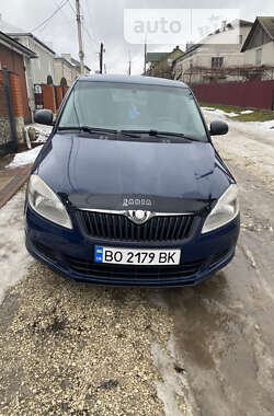 Хетчбек Skoda Fabia 2010 в Збаражі