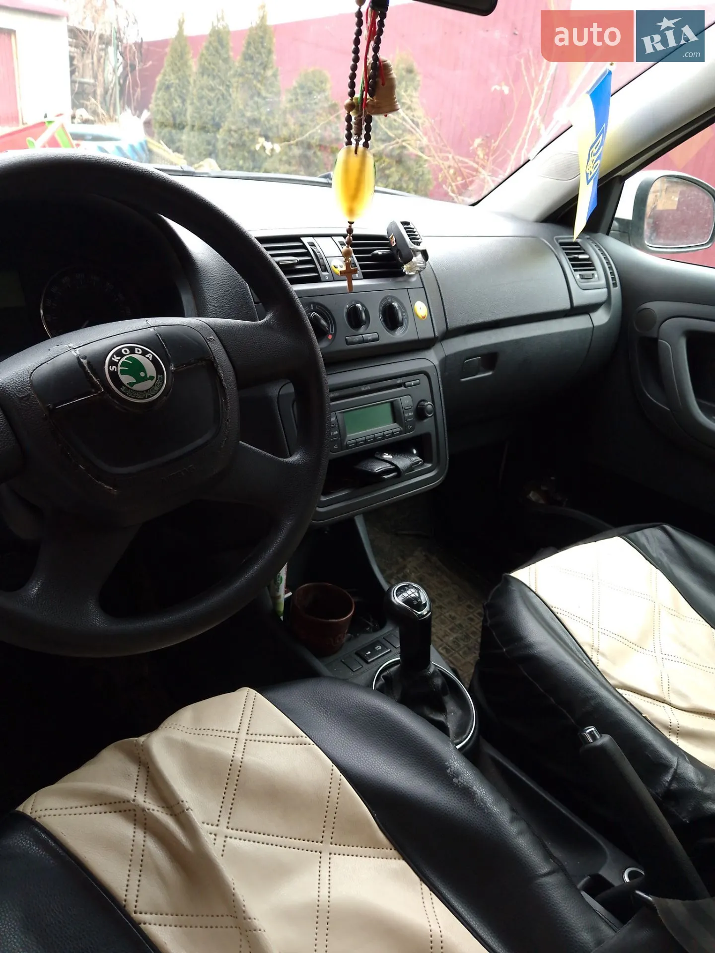 2011 Skoda Fabia - мініатюра 6