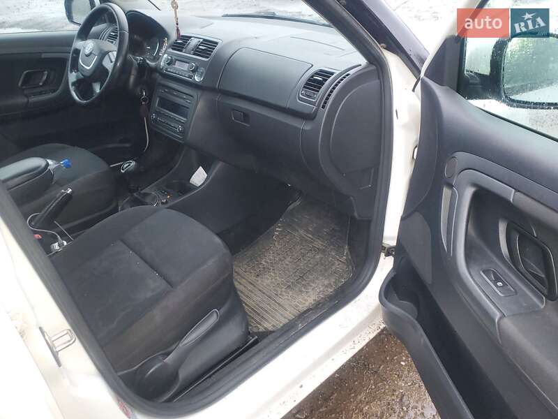 Універсал Skoda Fabia 2010 в Іршаві