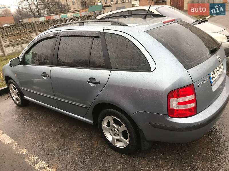 Универсал Skoda Fabia 2004 в Виннице