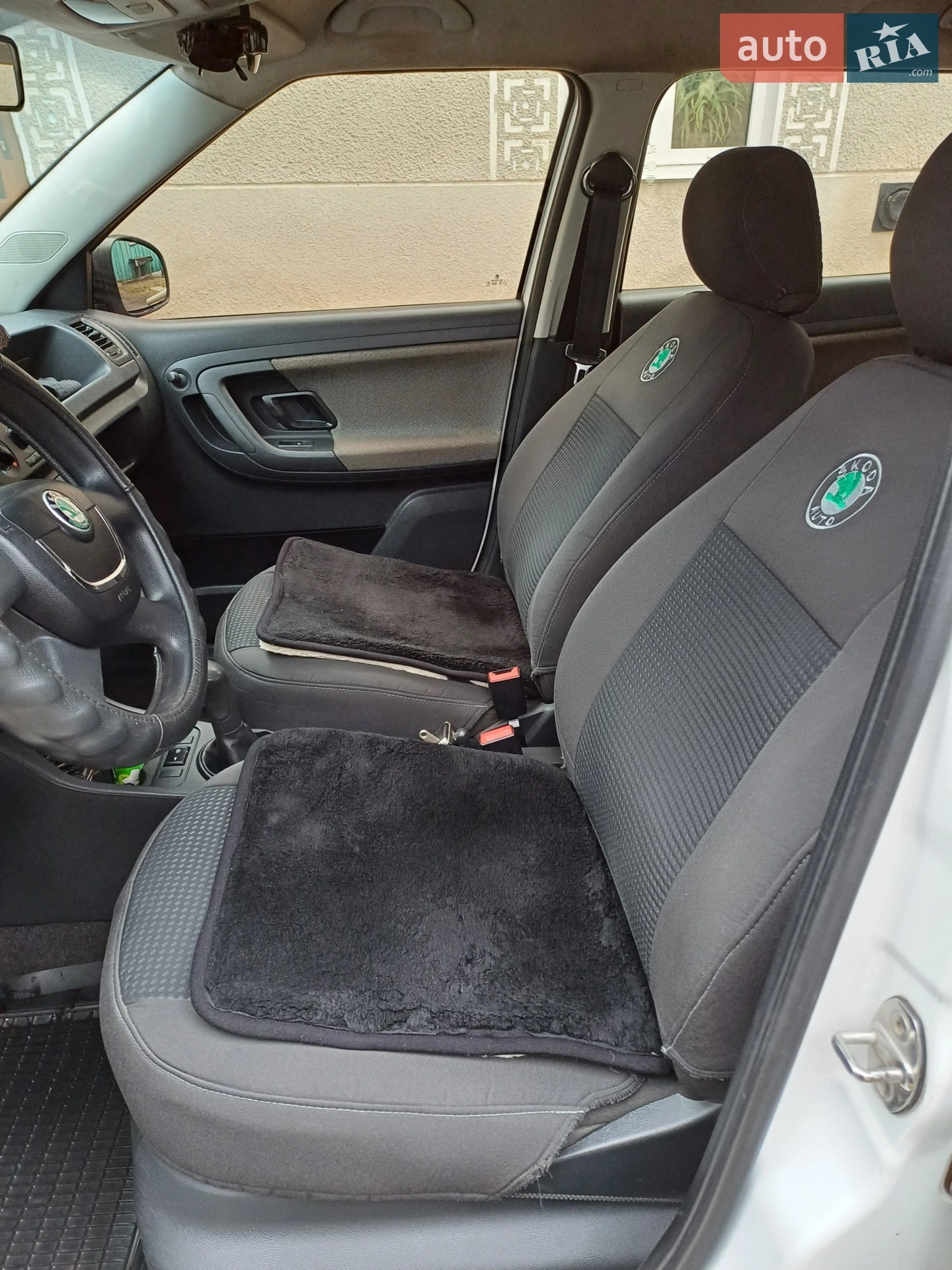 2011 Skoda Fabia - мініатюра 7