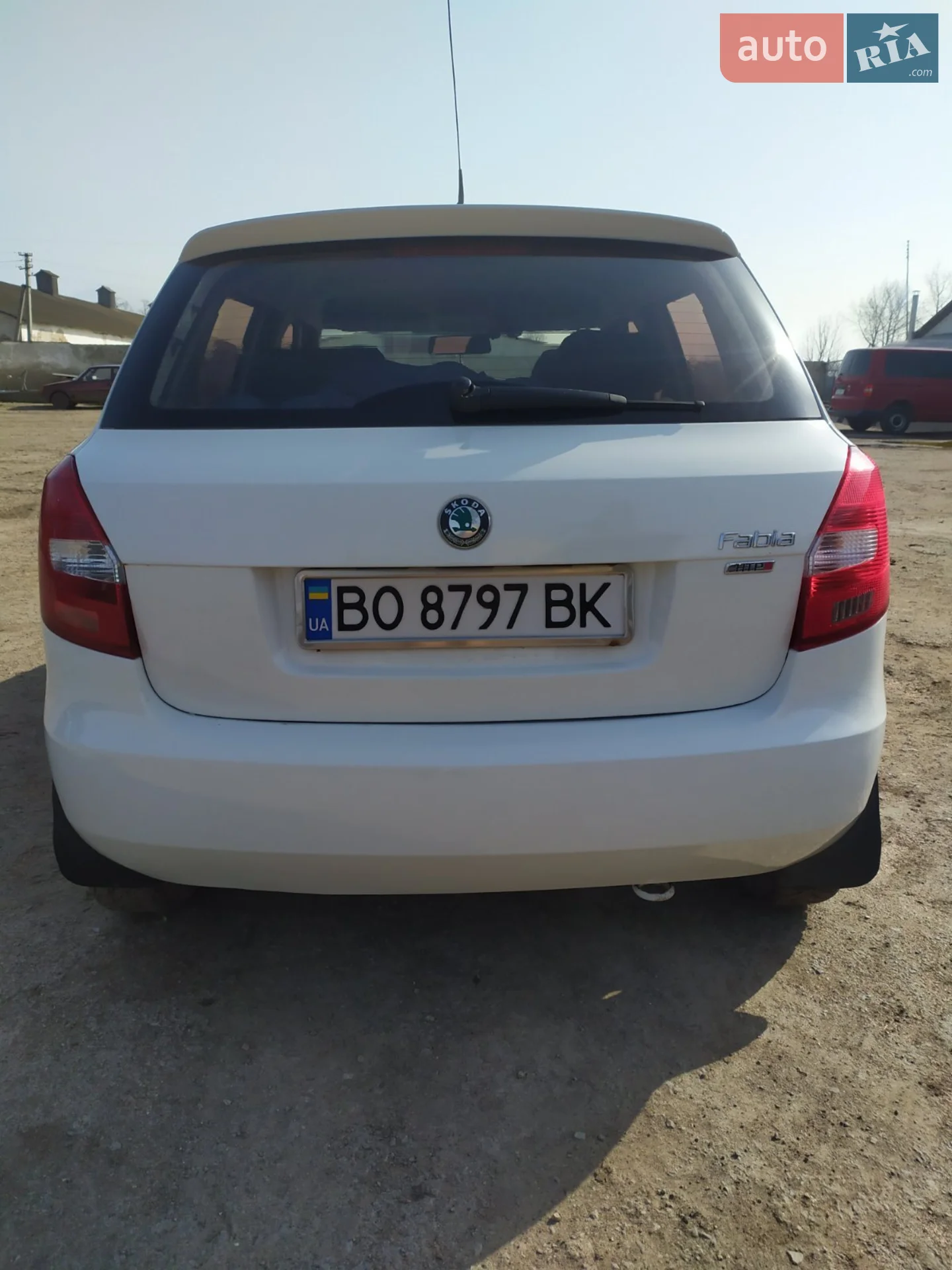 2011 Skoda Fabia - мініатюра 10