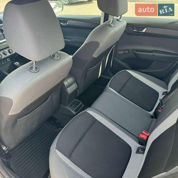 Універсал Skoda Fabia 2015 в Києві