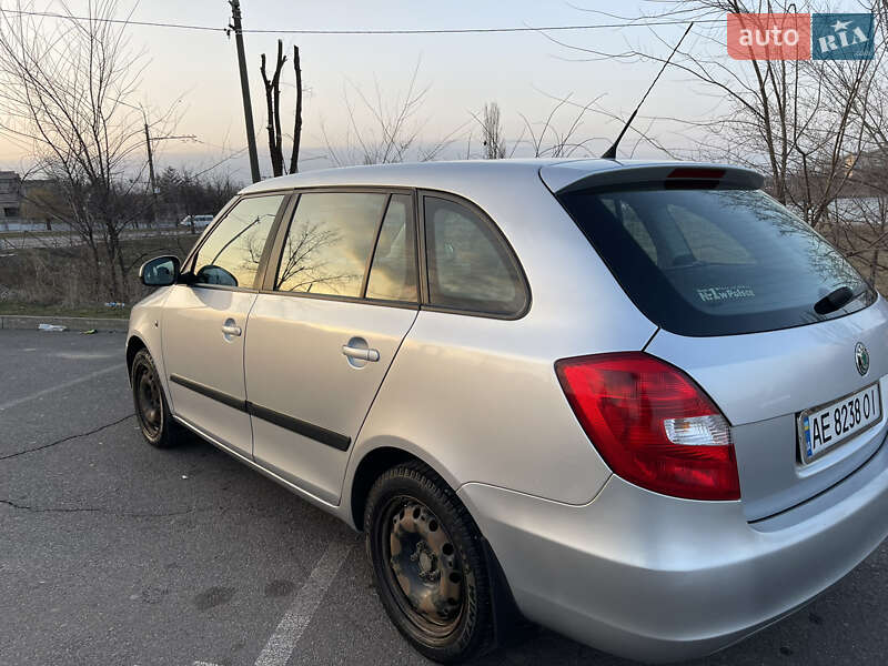 Універсал Skoda Fabia 2011 в Кривому Розі фото 8 Універсал Skoda Fabia 2011 в Кривому Розі