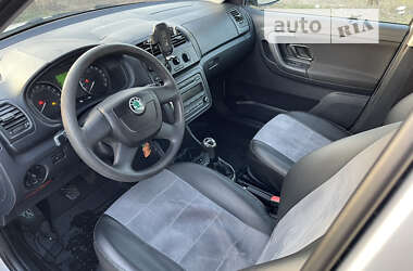 Универсал Skoda Fabia 2011 в Кривом Роге