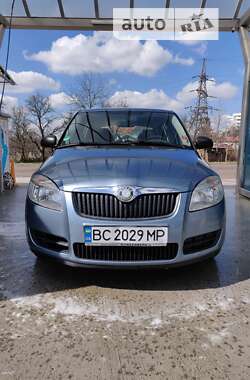 Хэтчбек Skoda Fabia 2009 в Львове