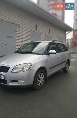 Універсал Skoda Fabia 2008 в  фото 6 Універсал Skoda Fabia 2008 в