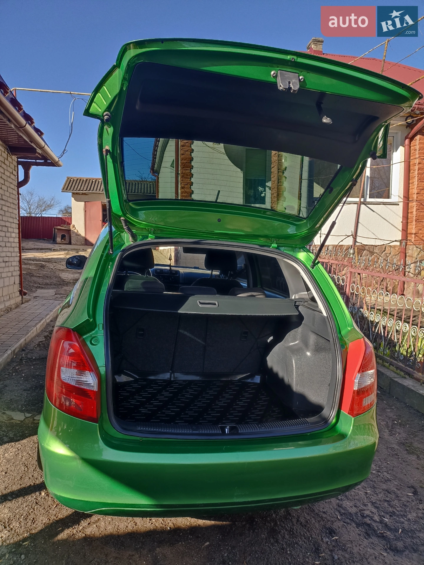 2013 Skoda Fabia - мініатюра 9