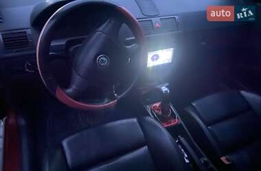 Универсал Skoda Fabia 2006 в 