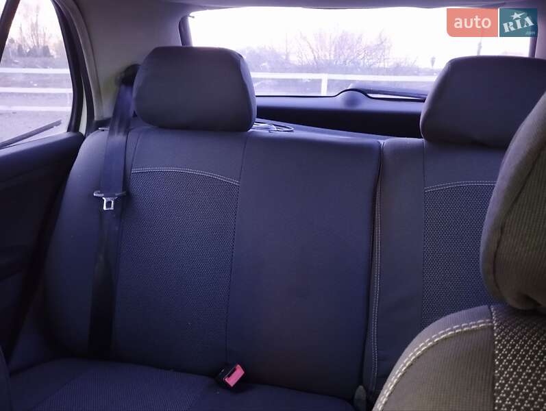 Хетчбек Skoda Fabia 2004 в Черкасах