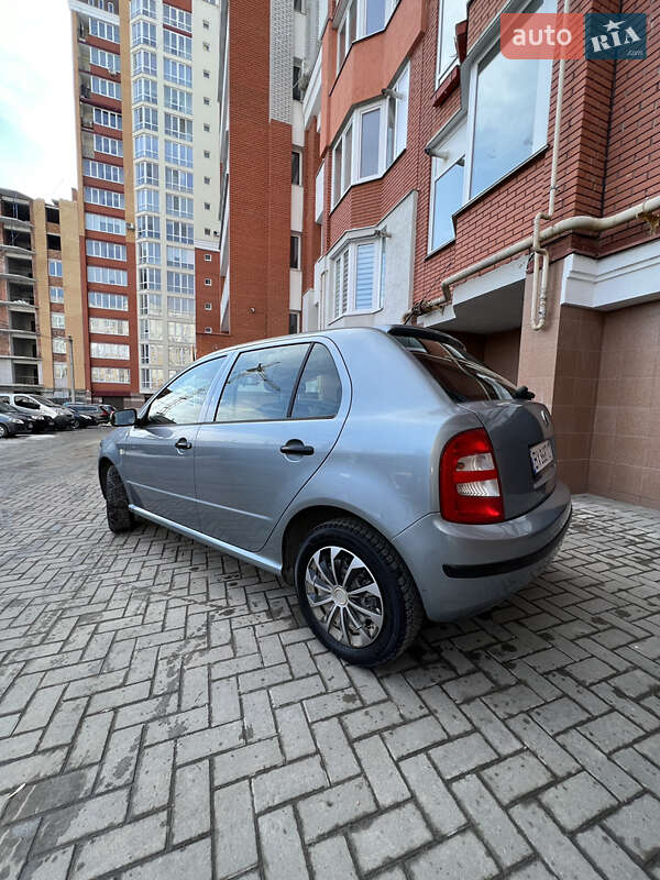 Хэтчбек Skoda Fabia 2002 в Хмельницком фото 3 Хэтчбек Skoda Fabia 2002 в Хмельницком