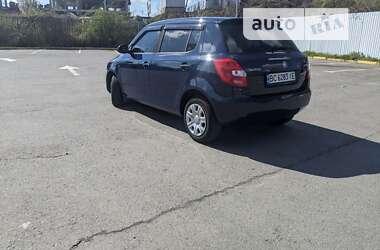 Хэтчбек Skoda Fabia 2014 в Ужгороде