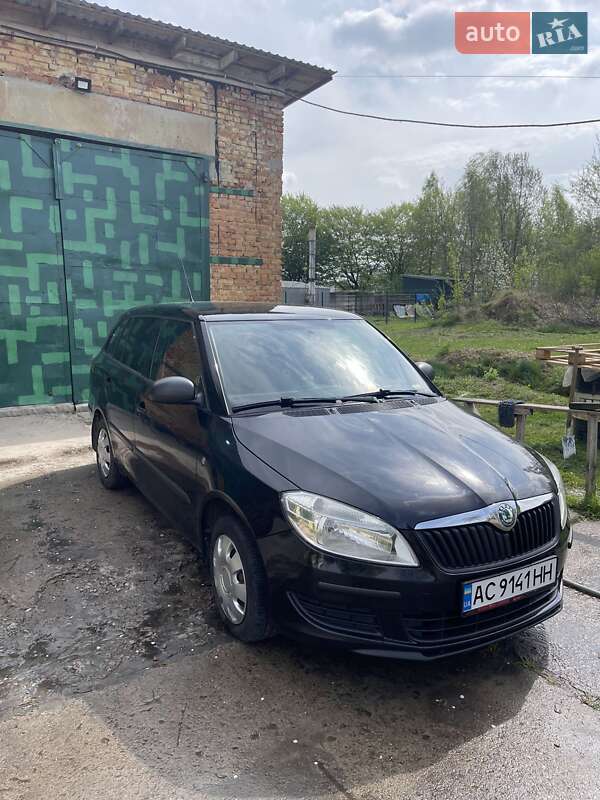 Універсал Skoda Fabia 2010 в Луцьку
