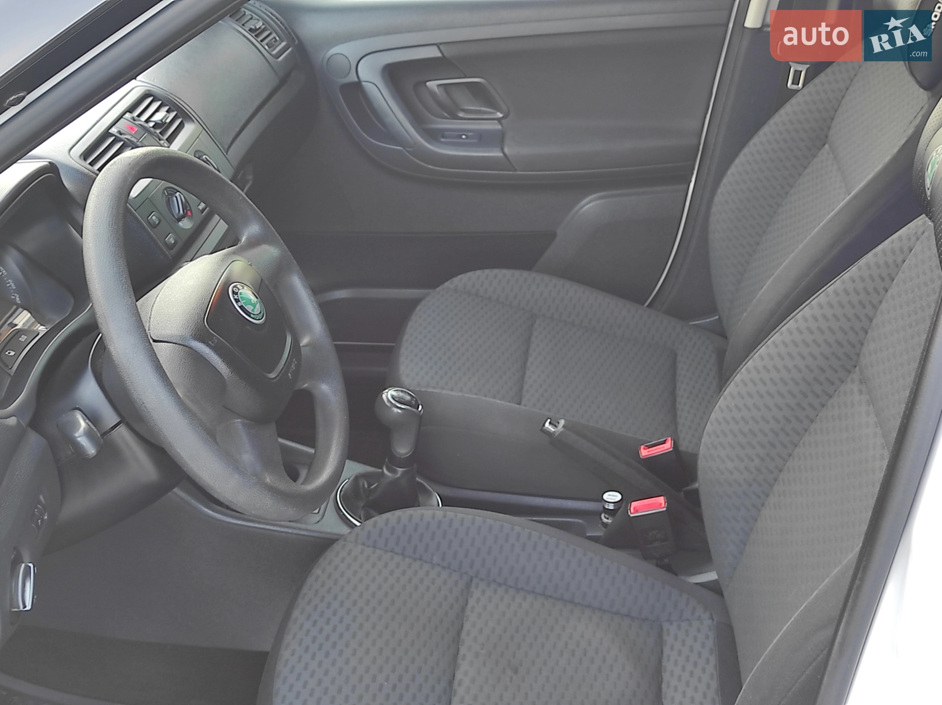 2012 Skoda Fabia - мініатюра 18