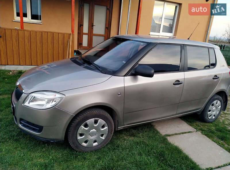 Хетчбек Skoda Fabia 2008 в Калуші фото 2 Хетчбек Skoda Fabia 2008 в Калуші