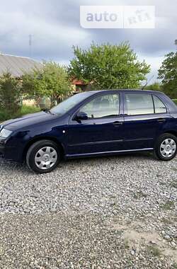 Хетчбек Skoda Fabia 2004 в Надвірній