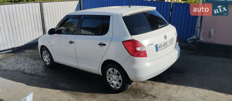 Хетчбек Skoda Fabia 2014 в Ладижині