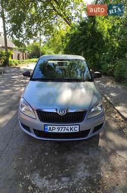 Хэтчбек Skoda Fabia 2010 в Запорожье