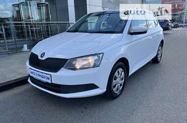 Хетчбек Skoda Fabia 2017 в Києві