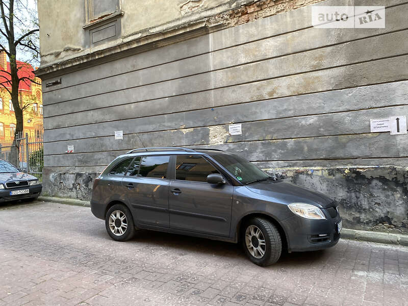 Универсал Skoda Fabia 2009 в Рахове