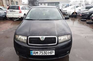 Хэтчбек Skoda Fabia 2005 в Житомире