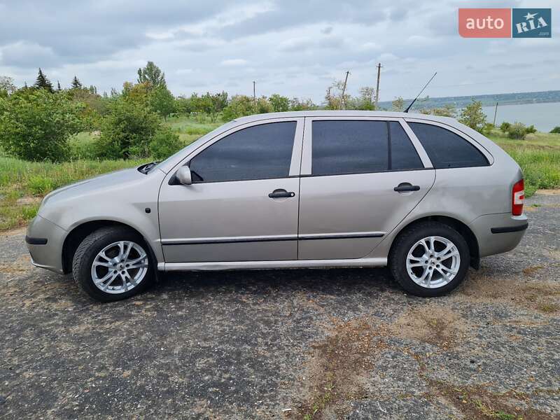 Універсал Skoda Fabia 2007 в Одесі