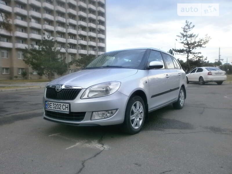 Універсал Skoda Fabia 2013 в Миколаєві