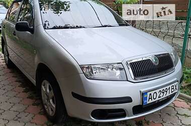 Хэтчбек Skoda Fabia 2006 в Ужгороде