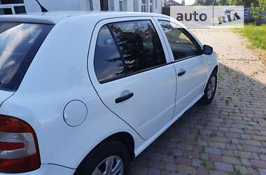 Хэтчбек Skoda Fabia 2006 в 