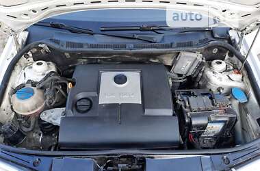 Хэтчбек Skoda Fabia 2006 в 
