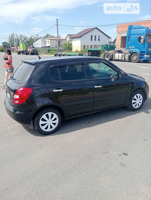 Хэтчбек Skoda Fabia 2008 в Буче