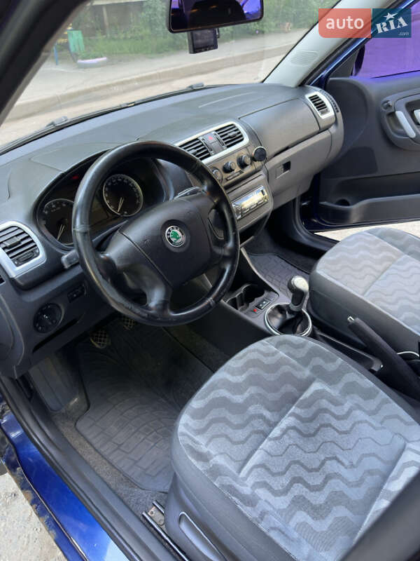 Хэтчбек Skoda Fabia 2008 в Харькове