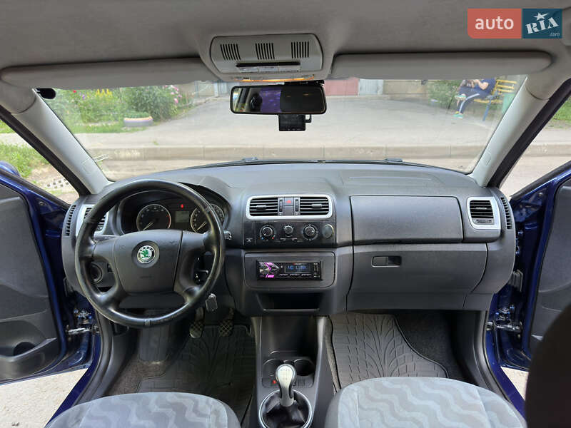 Хэтчбек Skoda Fabia 2008 в Харькове