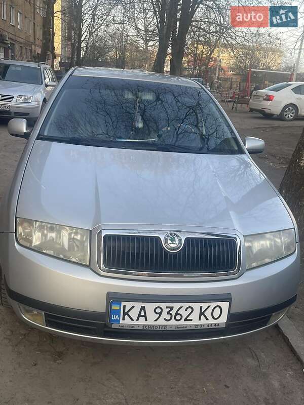 Хэтчбек Skoda Fabia 2001 в Ямполе