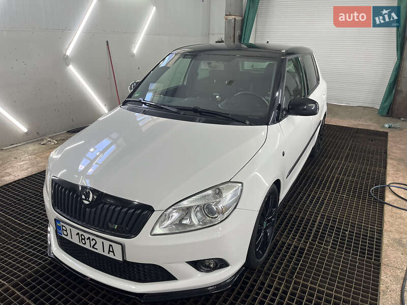 Хетчбек Skoda Fabia 2011 в Полтаві