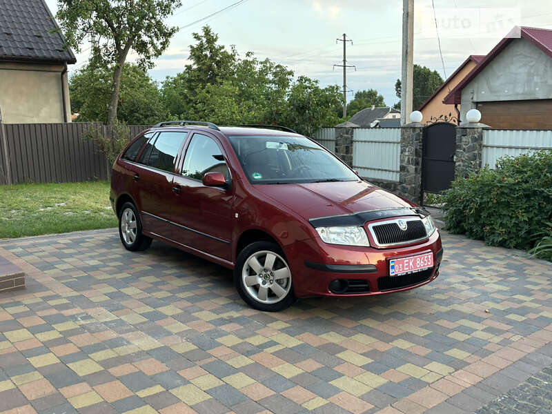 Універсал Skoda Fabia 2004 в Дубні