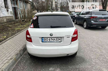 Хэтчбек Skoda Fabia 2012 в Суховоле