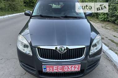 Універсал Skoda Fabia 2008 в Луцьку