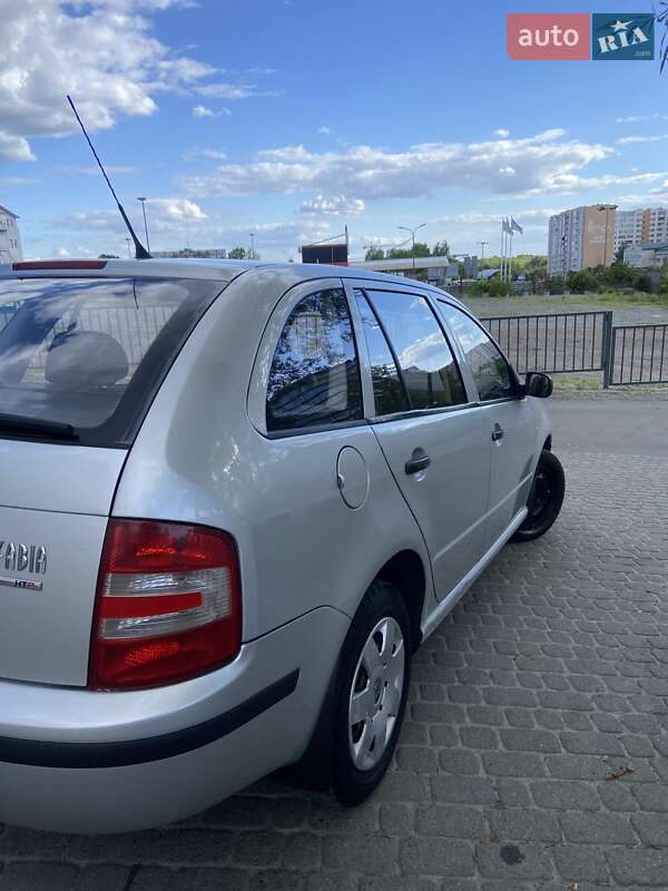 Универсал Skoda Fabia 2006 в Львове