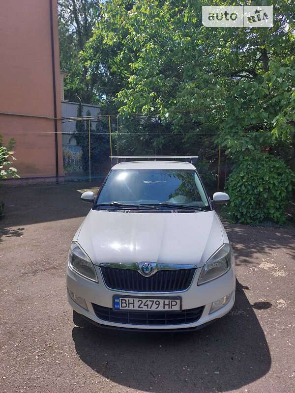 Хэтчбек Skoda Fabia 2010 в Измаиле