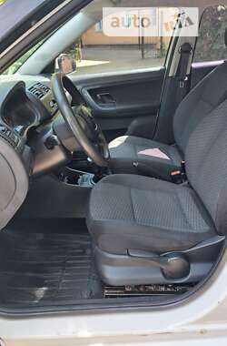 Хэтчбек Skoda Fabia 2010 в 