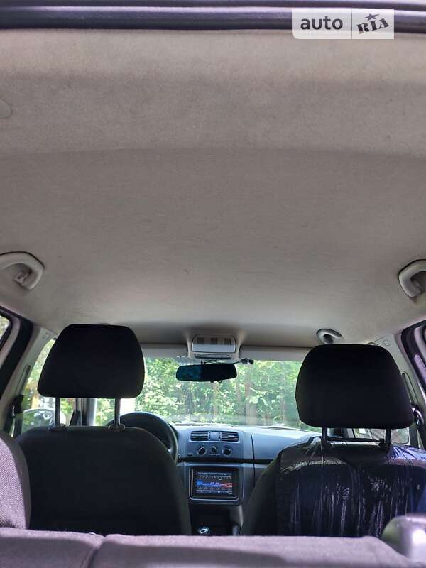 Хэтчбек Skoda Fabia 2010 в Измаиле