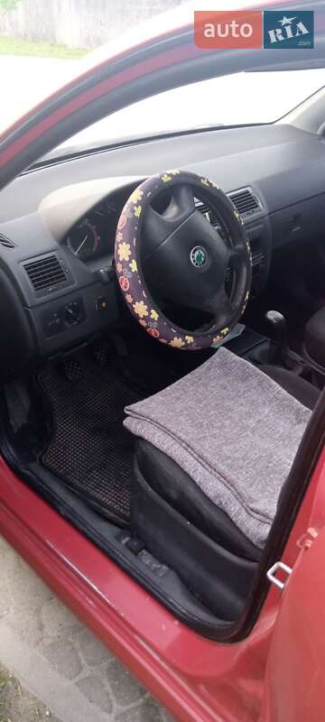 Хэтчбек Skoda Fabia 2007 в Мостиске