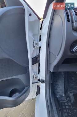 Хэтчбек Skoda Fabia 2014 в 