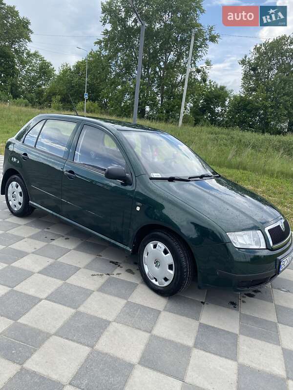 Хетчбек Skoda Fabia 2002 в Самборі